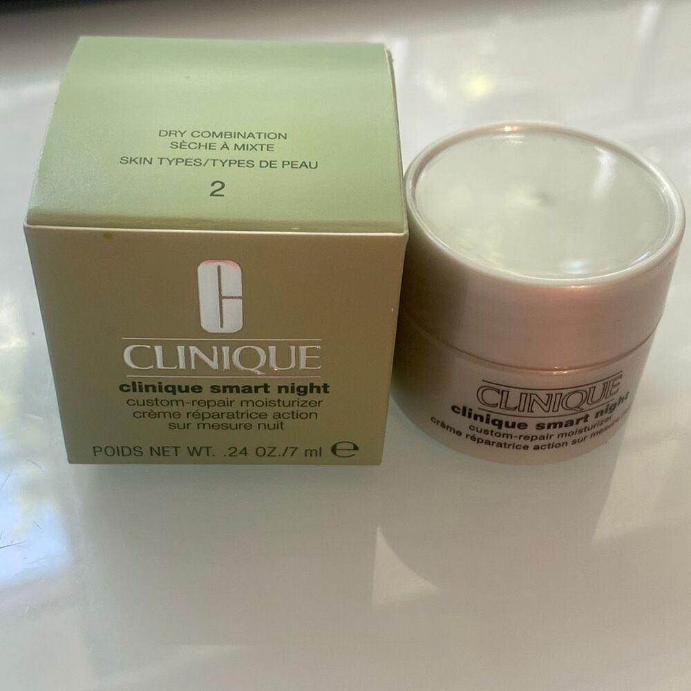 Clinique, Moisturizer Smart Night Custom-Repair, Dry, 0.24oz/7ml